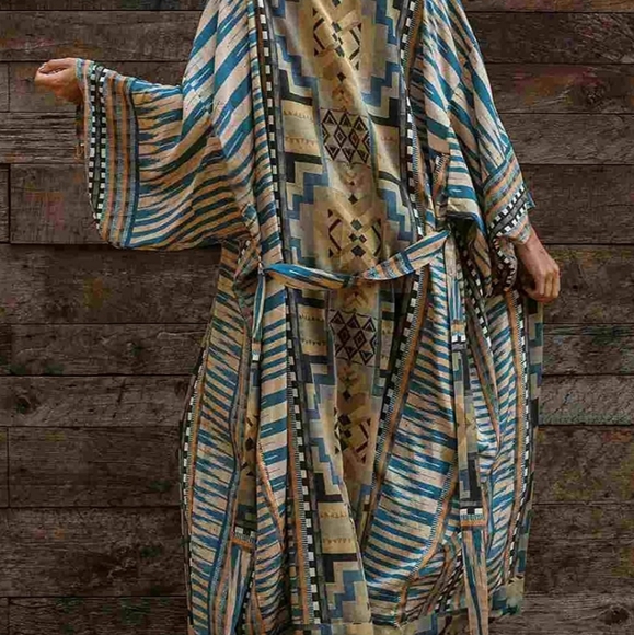 SOUTHWESTERN Turquoise Kimono - Picture 10 of 10